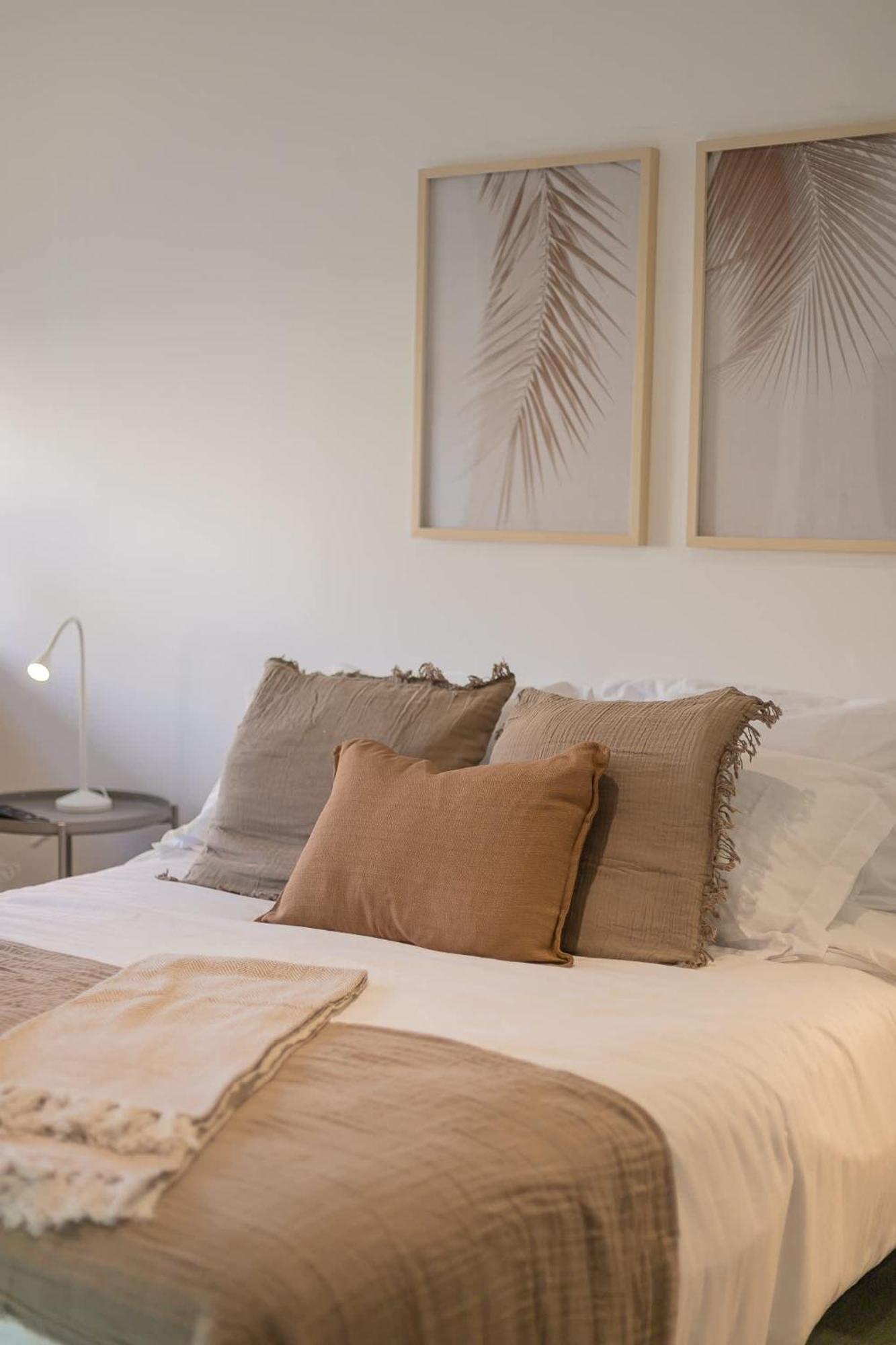 Elegant 2br Experience Condes In Style *